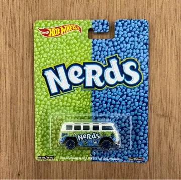 Hot Wheels Volkswagen Deluxe Wagon Nerds