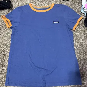 patagonia 파란색 반팔 티셔츠 S 사이즈