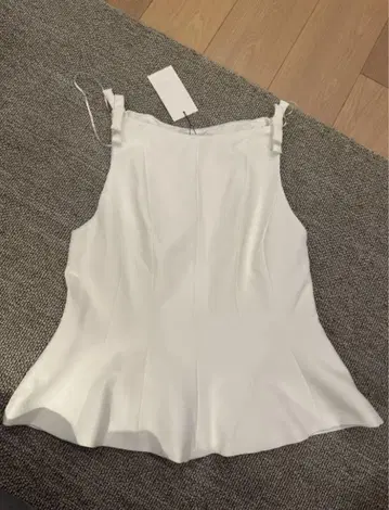 ZARA 페플럼 리본 상의
