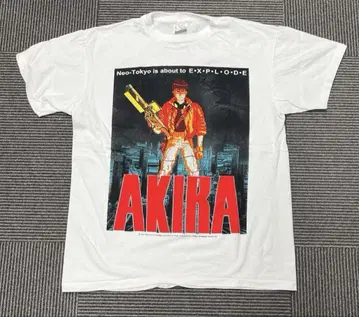 AKIRA 티셔츠