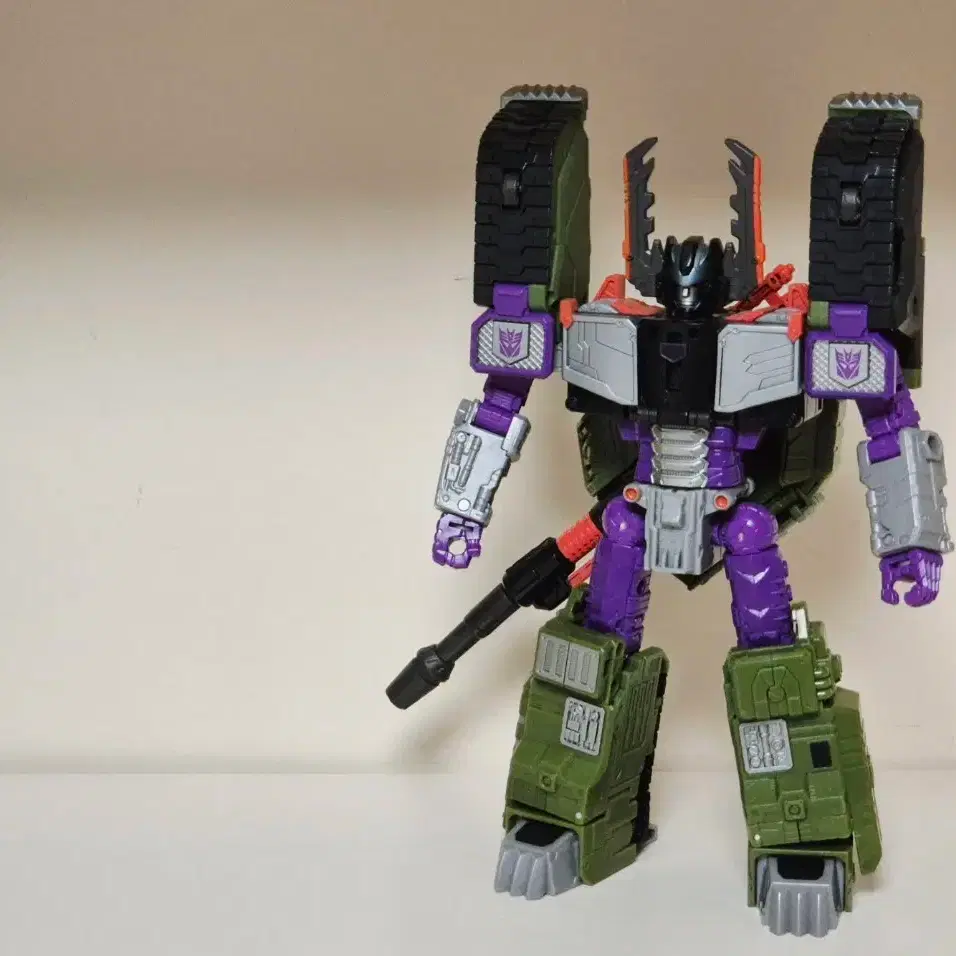 Transformers Legacy Leader Armada Megatron on Bunjang Global Site.