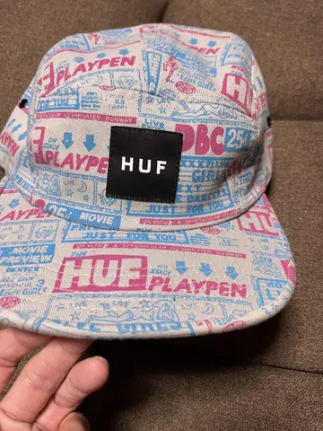 HUF 컬러풀 프린트 5 패널 캡