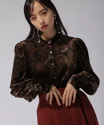 HARE 벨로아 페이즐리 파워 숄더 셔츠