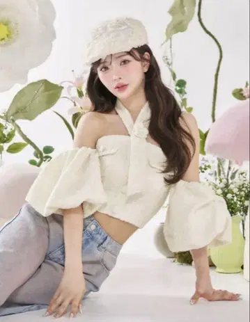 Darich 홀터넥 오프숄더 트위드 상의 화이트