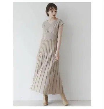 LAFUNAMOON 러그문 시어 사다리 라인 라메 니트 원피스
