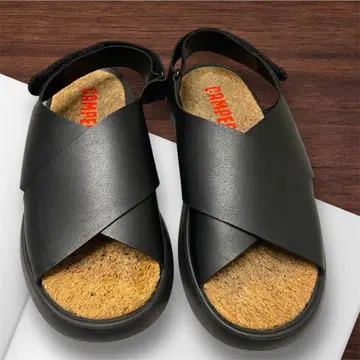 CAMPER x 캠퍼 블랙 가죽 샌들 USED