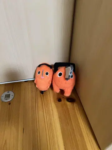 체인소 맨의 포치타 봉제 인형과 담요