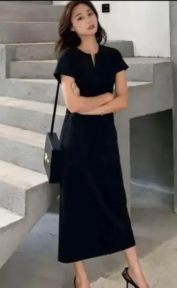 벌스데이 바쉬 키넥 원피스 S