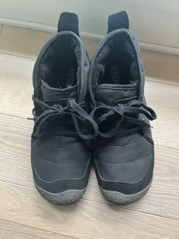 KEEN 하우저 퀼팅 보아 처카 부츠 25cm 블랙