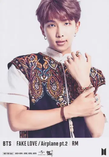 BTS FAKE LOVE/Airplane pt.2 RM 브로마이드