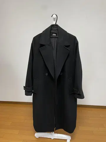ZARA 블랙 롱 코트 M 사이즈