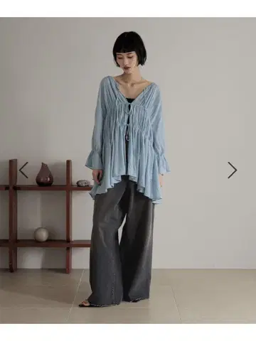 lowrysfarm 요류 셔링 블라우스