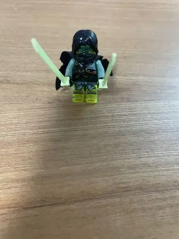 레고 (LEGO) 정품 닌자고 모로 미니 피규어 오른쪽 다리 파손