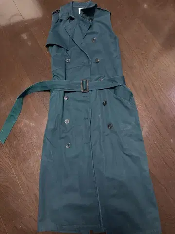 [ Ameri Vintage ] 슬리브리스 트렌치코트