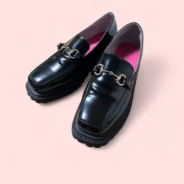 오리엔탈 트래픽 에나멜 통굽 로퍼 size 40