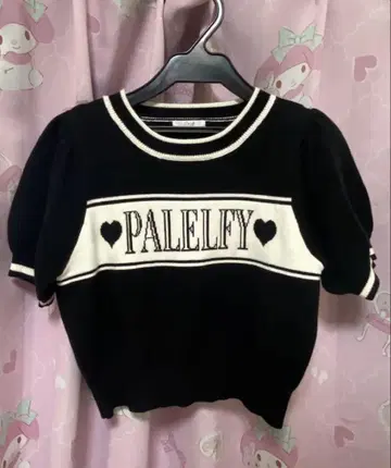 Pal elfy 팔엘피 하트 로고 퍼프 슬리브 니트 블랙 양산 지뢰