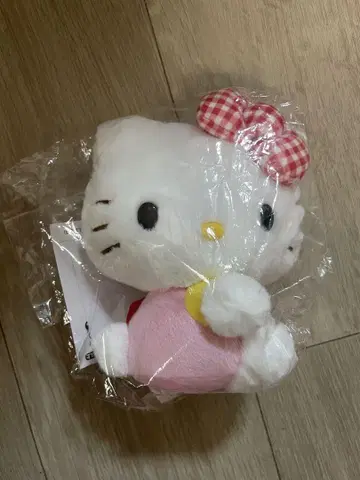 헬로키티 키티 깅엄 리본 애니버서리 샵 한정 봉제인형