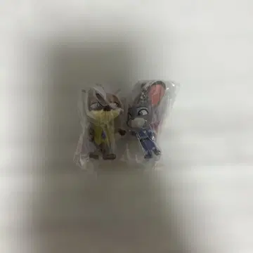닉 와일드와 주디 홉스 캡슐 토이
