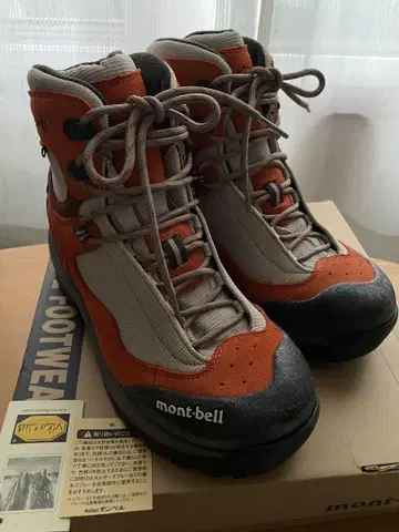 미사용 새상품 montbell 몽벨 여성 등산화 고어텍스 24.5cm