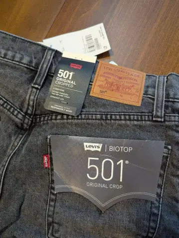 새상품 Levi's for BIOTOP 501 BlackCropped