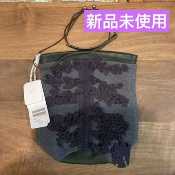 [미사용 새상품] 미나 페르호넨 drop pochette 양가죽 gray