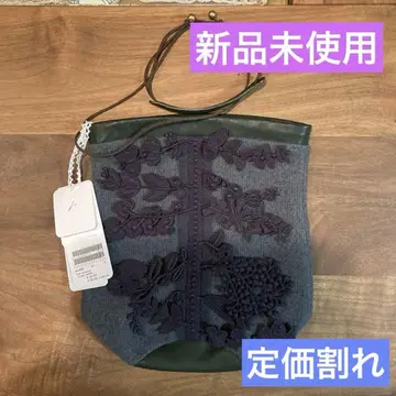 [미사용 새상품] 미나 페르호넨 drop pochette 양가죽 gray