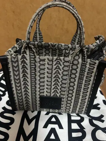 MARC JACOBS THE TOTE BAG 미니 자카드