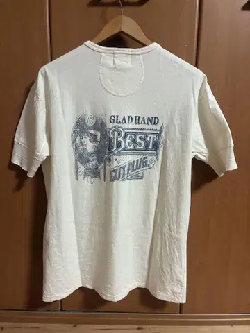 GLAD HAND 헨리넥 T셔츠