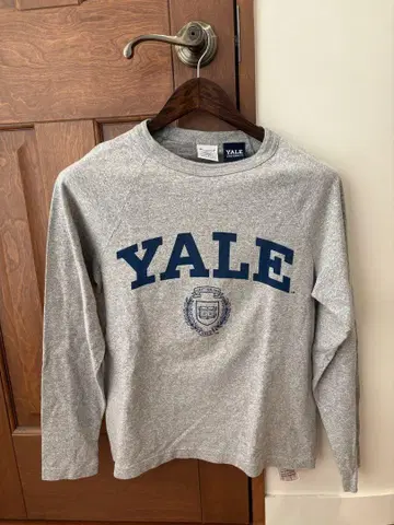 챔피온 YALE UNIVERSITY 콜라보 긴팔 티셔츠 사이즈 S