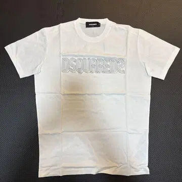 DSQUARED2 화이트 티셔츠 S