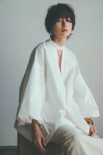 CLANE W FACE STAND TOPS WHITE 21SS