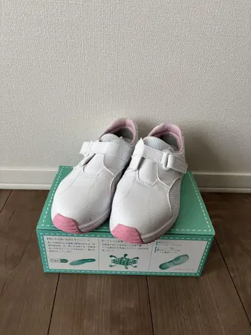 미도리 안전 간호사 신발 23.5cm 핑크 미사용 새 상품