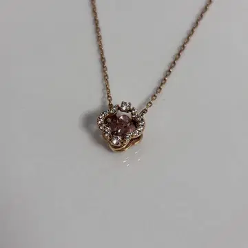 SWAROVSKI 스와로브스키 Una 클로버 목걸이