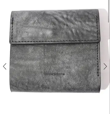 Hender Scheme clasp wallet