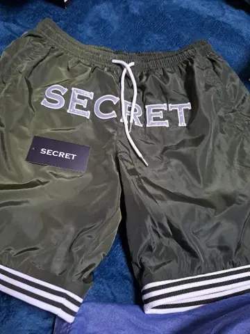 SECRET 올리브 숏팬츠 M