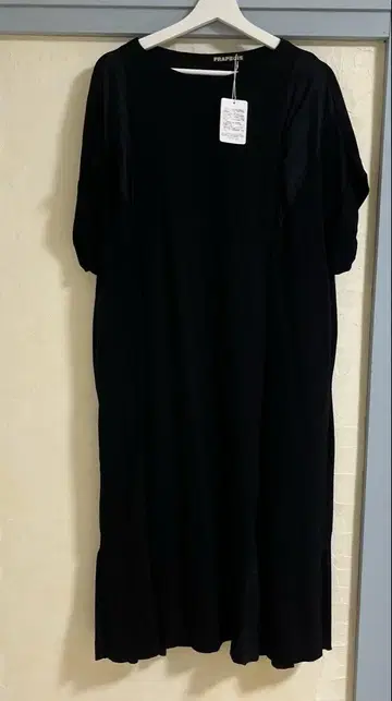FRAPBOIS 블랙 반팔 셔츠 원피스