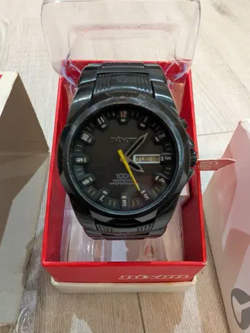 Nixon The Black SS Rover 손목시계