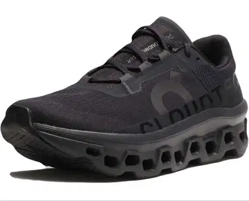 on Cloudmonster All black