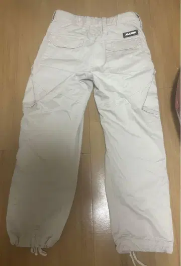 Xlarge 팬츠