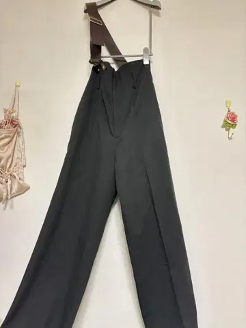 블랙 와이드 팬츠 서스펜더 포함