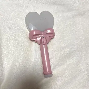 산리오 퓨로랜드 헬로키티 응원봉 퍼레이드