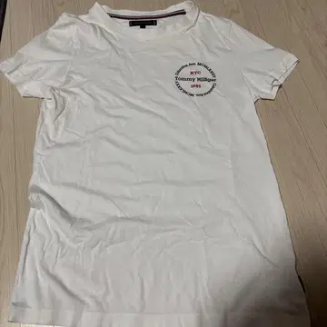 TOMMY HILFIGER 화이트 티셔츠 S