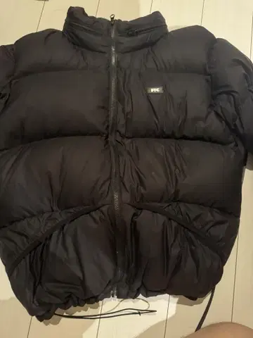 블랙 다운 자켓 L 사이즈