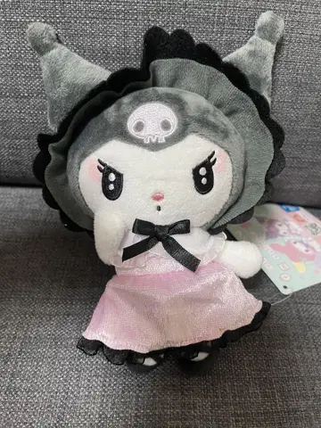 쿠로미 봉제 인형