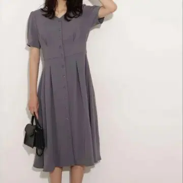 내추럴뷰티베이직 프론트 버튼 노블 원피스