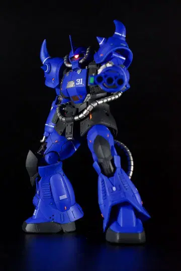 HG 프로토타입 구프 전체 페인팅 도색 완료품 모노아이 LED