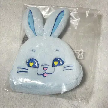 NewJeans TOKKI 봉제 인형 페이스 파우치 BLUE 뉴진스