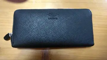 umbro 블랙 장지갑