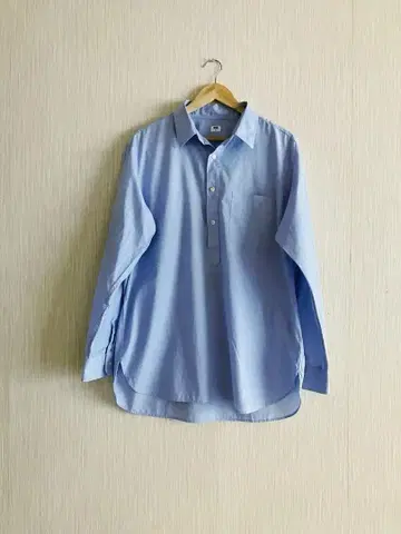 극미품 UNIQLO 하프 버튼 셔츠 긴팔 파랑 남성용 XL