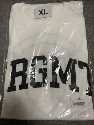 미사용 새상품 XL fragment university 티셔츠 White